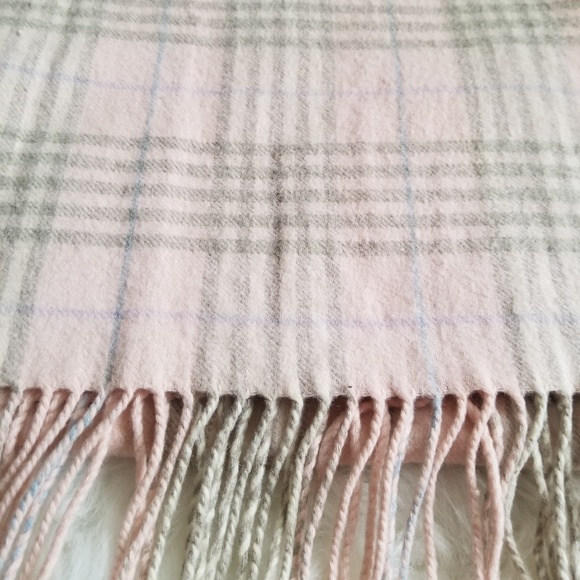 Pink Plaid Cashmere Scarf - Picture 3 of 5